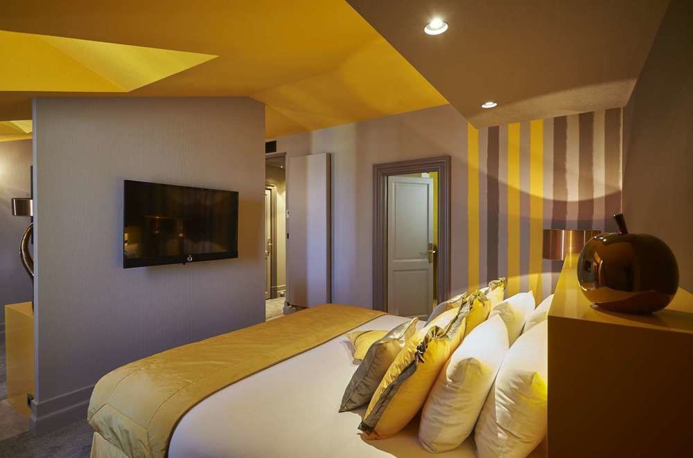 Le Stelsia Resort Saint-Sylvestre-sur-Lot Экстерьер фото